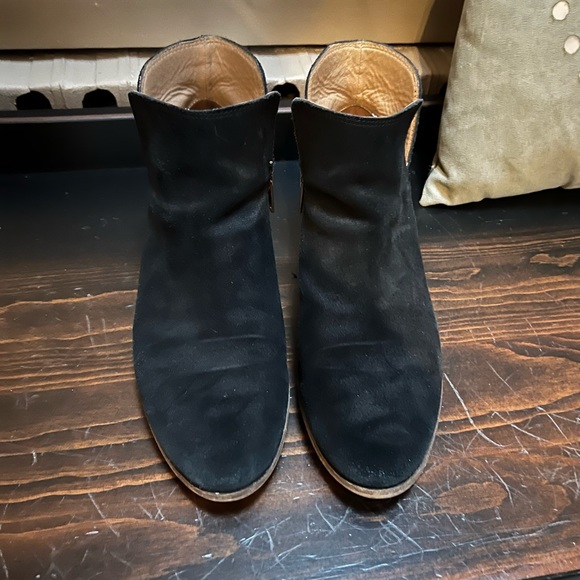 Splendid Hamptyn Suede Bootie - Picture 2 of 5